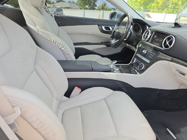 Used 2017 Mercedes-Benz SL 450 image 9