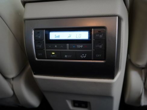 Used 2020 Lexus GX 460 Premium AWD/4WD image 22