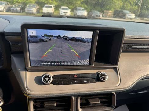 Used 2022 Ford Maverick XL image 11