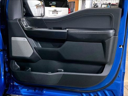 Certified 2021 Ford F150 XLT w/ Equipment Group 302A High image 13