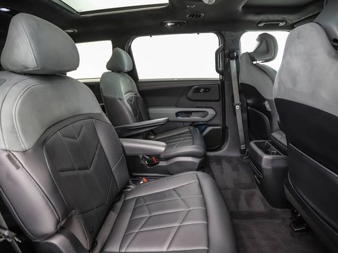 Used 2027 Kia Telluride X-Line SX Prestige w/ Towing Package AWD/4WD image 27