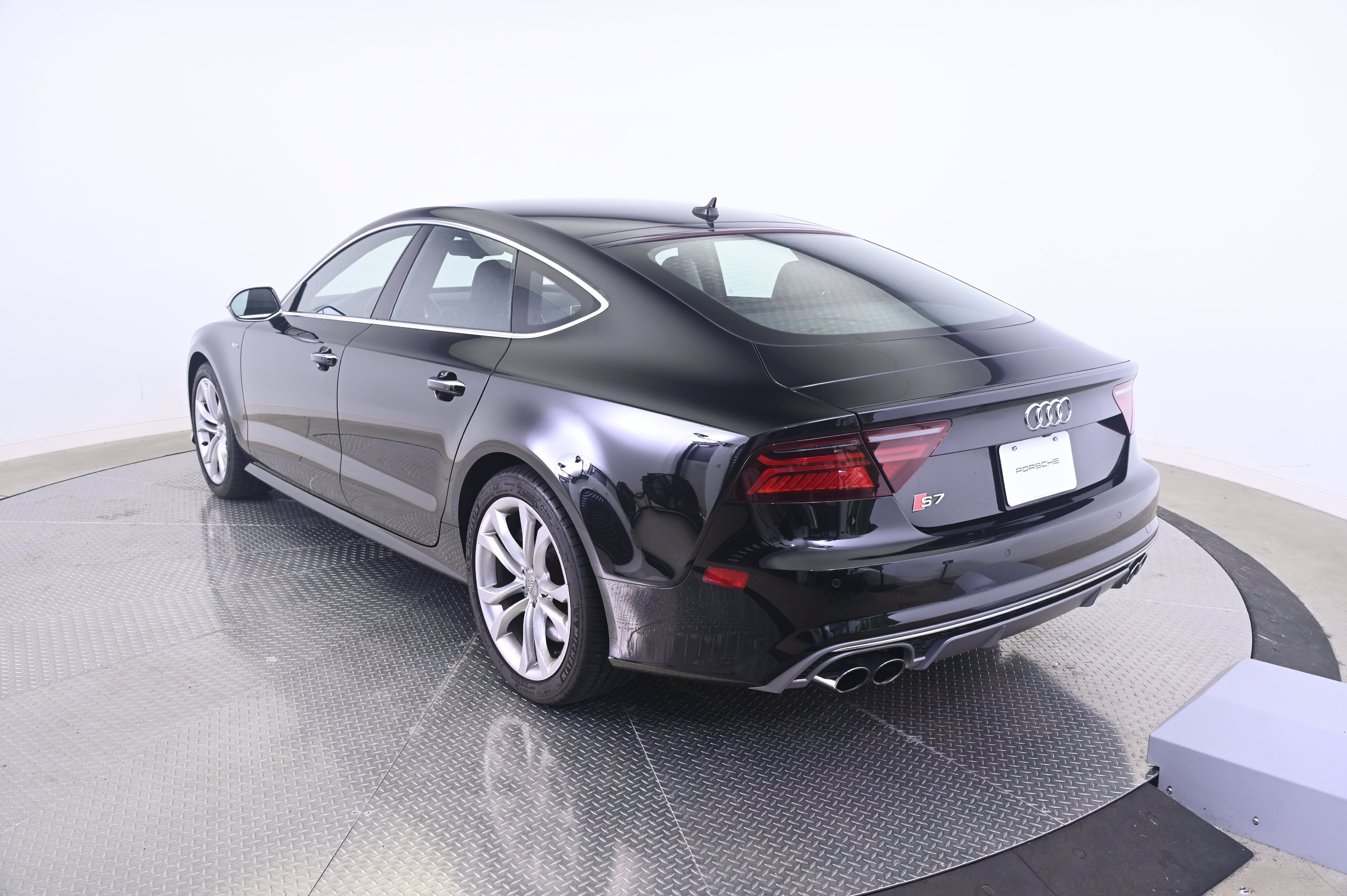 Used 2017 Audi S7 Premium Plus AWD/4WD image 3