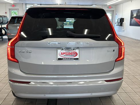 Used 2024 Volvo XC90 B6 Plus AWD/4WD image 6