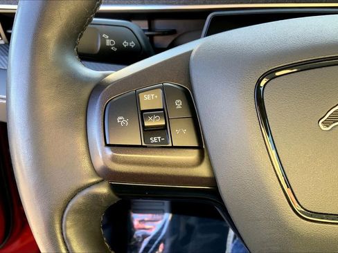 Used 2021 Ford Mustang Mach-E Premium image 16