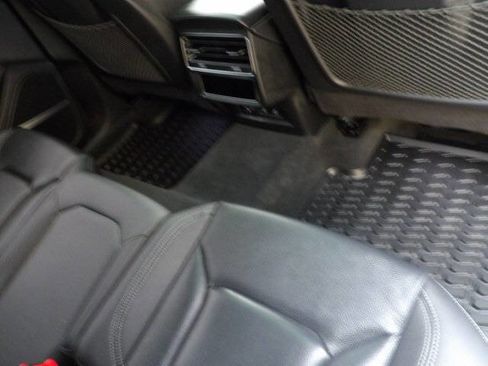 Used 2023 Audi Q8 Prestige w/ Prestige Package image 24