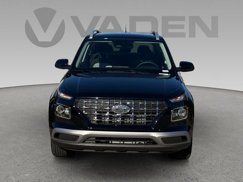 New 2026 Hyundai Venue SEL image 19