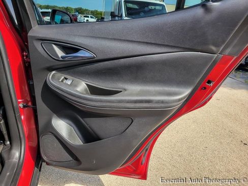 Used 2021 Buick Encore GX Select image 22