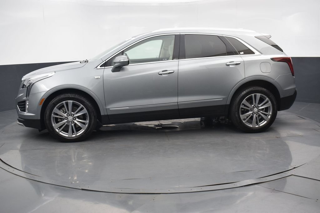 Certified 2024 Cadillac XT5 Premium Luxury AWD/4WD image 2