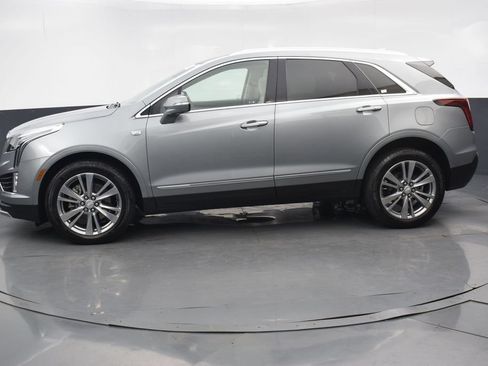 Certified 2024 Cadillac XT5 Premium Luxury AWD/4WD image 2