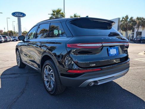 New 2026 Lincoln Corsair Premiere FWD image 6