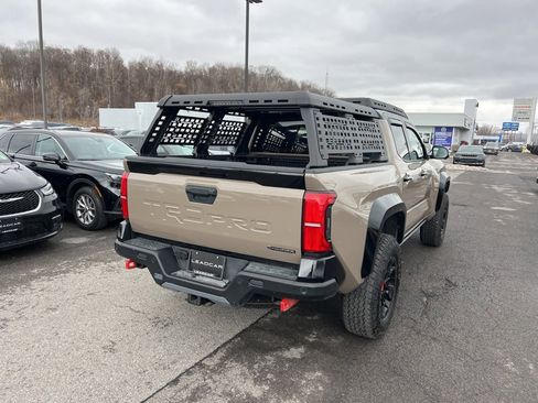 Used 2025 Toyota Tacoma TRD Pro image 5