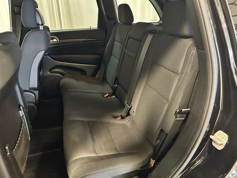 Used 2014 Jeep Grand Cherokee Laredo w/ Security & Convenience Group AWD/4WD image 19