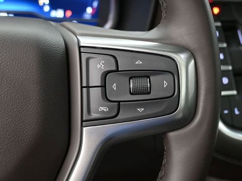 Used 2024 Chevrolet Tahoe Z71 w/ Luxury Package image 31