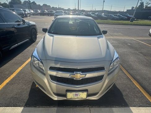 Used 2013 Chevrolet Malibu LS w/ Protection Package FWD image 20