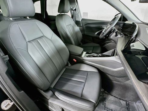 Used 2026 Audi Q5 Premium AWD/4WD image 8