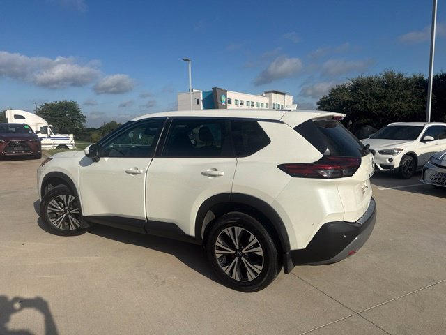 Used 2023 Nissan Rogue SV FWD image 5