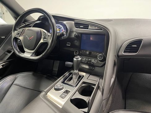 Used 2019 Chevrolet Corvette Stingray Coupe w/ Battery Protection Package RWD image 25