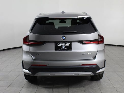 Used 2025 BMW X1 xDrive28i w/ Convenience Package image 8