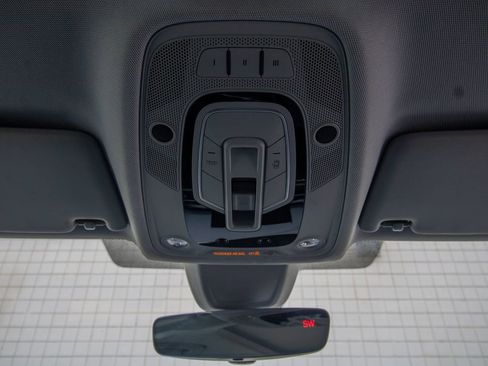 Used 2017 Audi A4 2.0T Ultra Premium w/ Convenience Package image 39