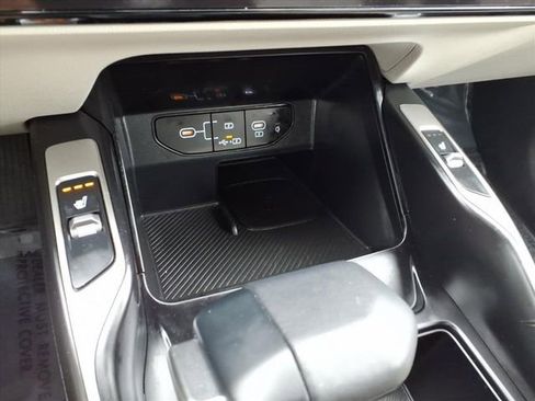 Used 2025 Kia Sorento X-Line EX image 28