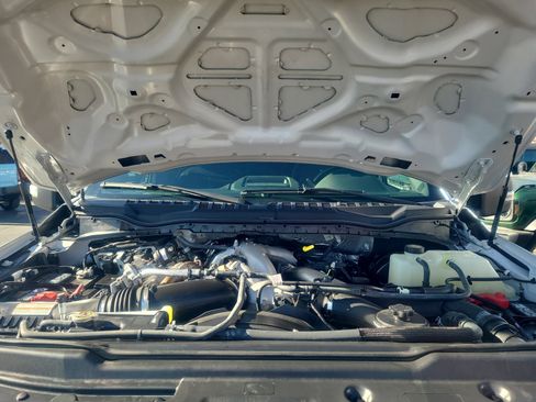 Used 2022 Ford F350 Platinum image 21