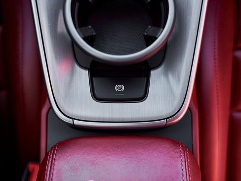 Used 2021 Porsche 911 Turbo S image 59