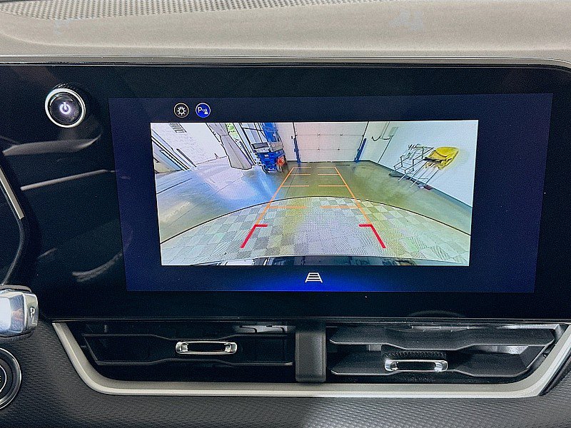 Used 2026 Chevrolet Equinox LT FWD image 15