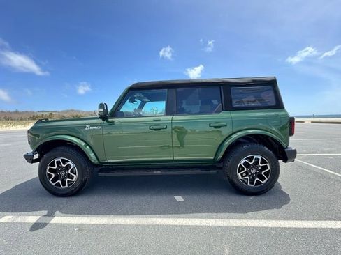 Used 2023 Ford Bronco Outer Banks AWD/4WD image 8