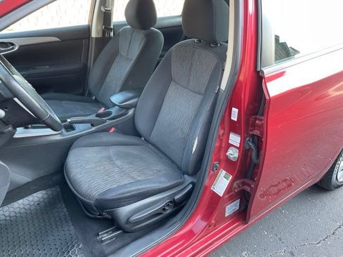 Used 2015 Nissan Sentra SV FWD image 20