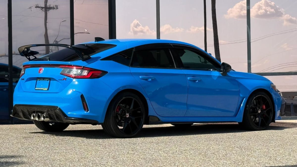 Used 2024 Honda Civic Type R image 12