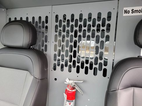 Used 2021 RAM ProMaster 2500 image 21