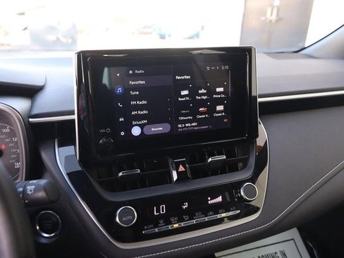 Certified 2023 Toyota Corolla SE image 15