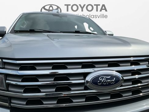 Used 2020 Ford Expedition Limited AWD/4WD image 16