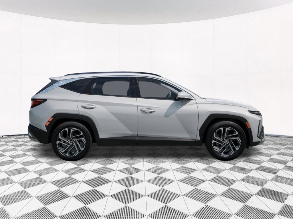 New 2026 Hyundai Tucson SEL Plus AWD/4WD image 9