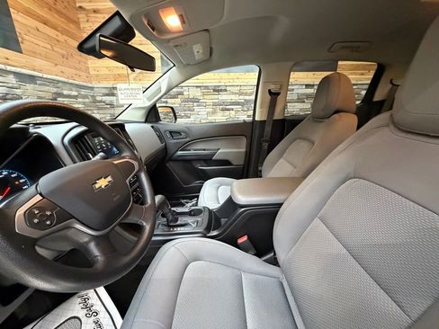 Used 2018 Chevrolet Colorado W/T w/ WT Convenience Package image 11