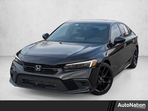 Used 2023 Honda Civic Sport image 1