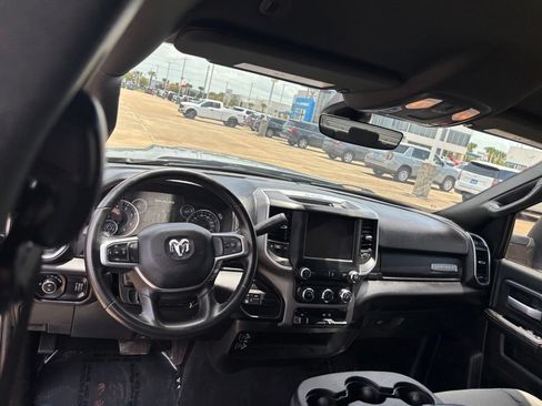 Used 2024 RAM 3500 Big Horn AWD/4WD image 22