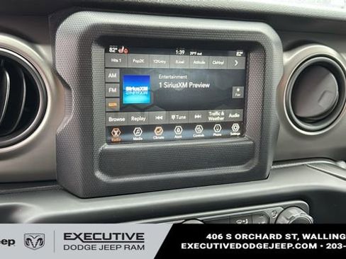 Used 2020 Jeep Wrangler Unlimited Sport image 15