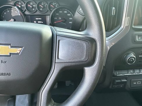 Used 2021 Chevrolet Silverado 1500 Custom AWD/4WD image 9