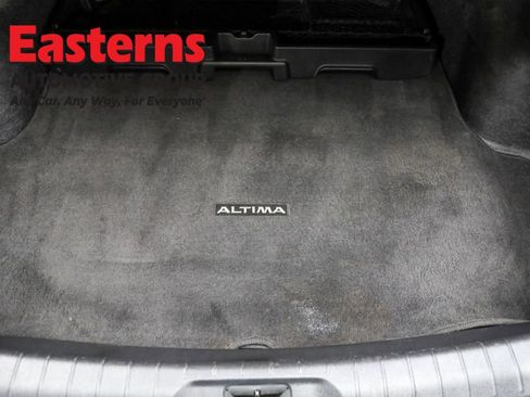 Used 2024 Nissan Altima 2.5 SV image 9