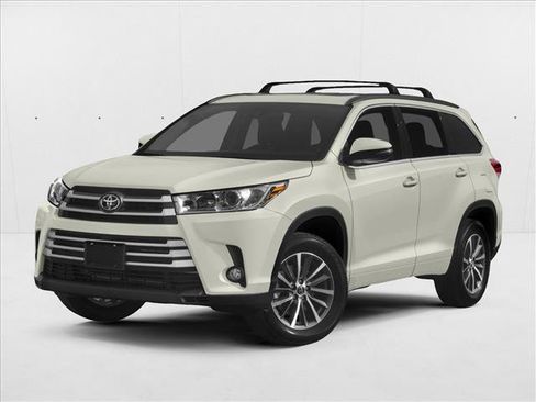 Used 2017 Toyota Highlander XLE AWD/4WD image 1