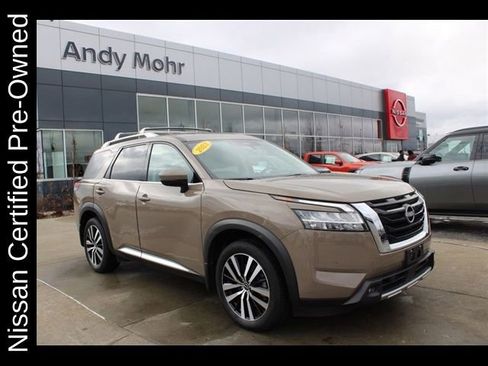 Certified 2023 Nissan Pathfinder Platinum AWD/4WD image 1