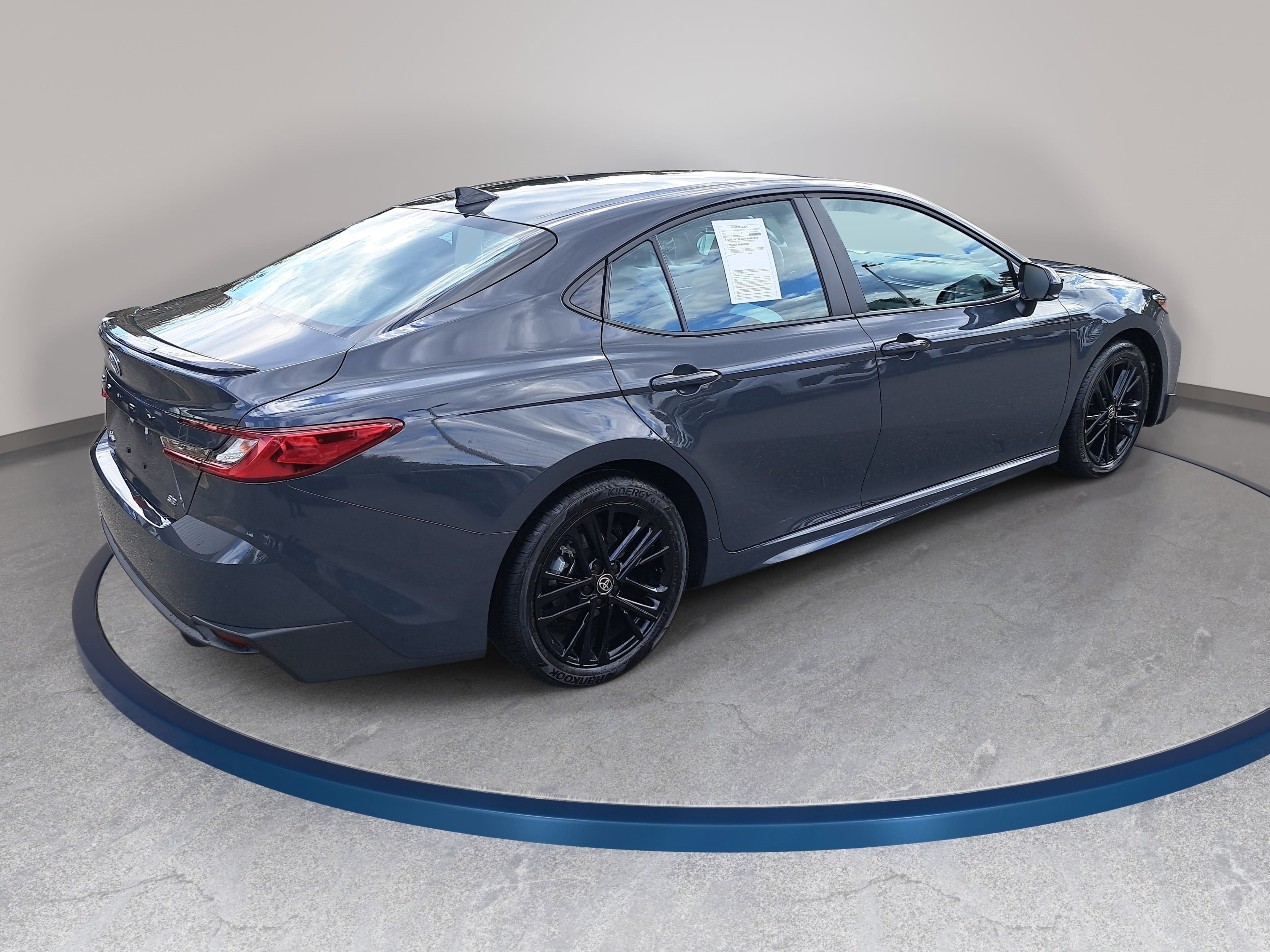 Used 2026 Toyota Camry SE w/ Convenience Package FWD image 5