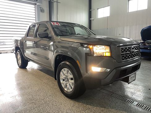 Used 2024 Nissan Frontier SV w/ SV Convenience Package image 1