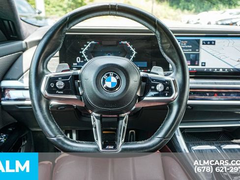 Used 2023 BMW 760i xDrive AWD/4WD image 27