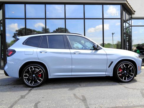 Used 2024 BMW X3 M40i w/ Premium Package image 4