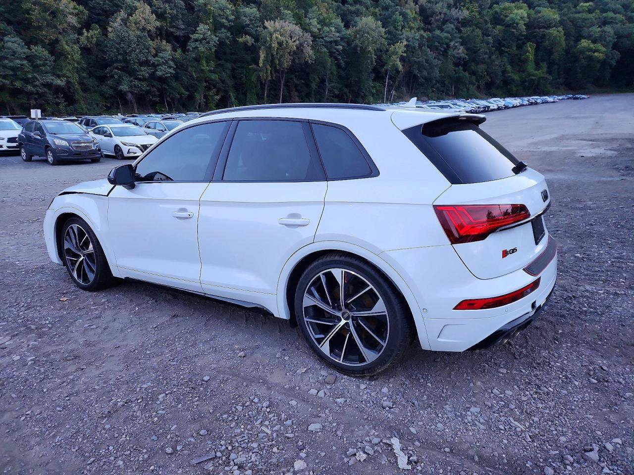 Used 2024 Audi SQ5 Prestige AWD/4WD image 4