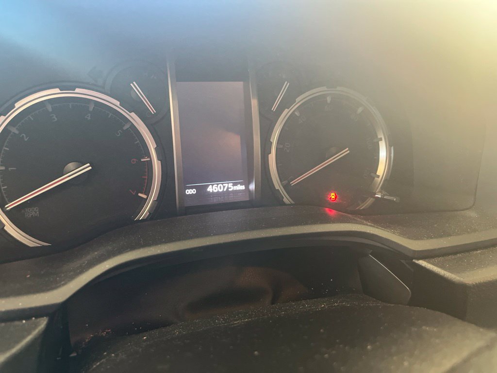 Used 2023 Toyota 4Runner Limited AWD/4WD image 5