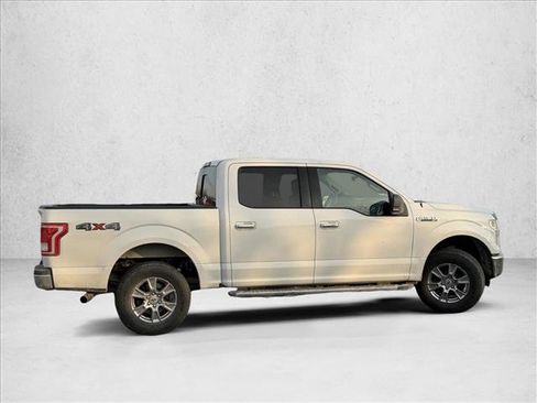 Used 2016 Ford F150 XLT w/ Equipment Group 302A Luxury image 4