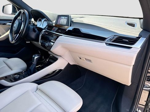 Used 2018 BMW X2 xDrive28i w/ Convenience Package AWD/4WD image 34